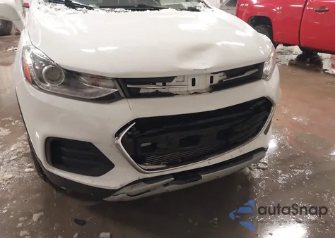 2018 Chevrolet Trax Lt z USA, uszkodzony, nr VIN KL7CJLSB8JB537230